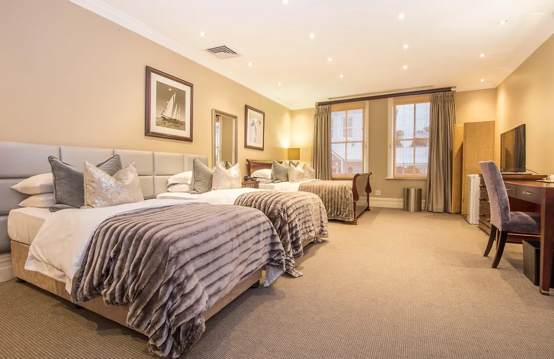 Quarters Hotel-1